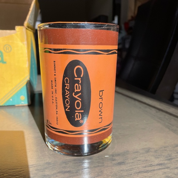 RARE LIMITED EDITION Crayola Crayon glasses, brand new, original box! - Picture 8 of 9
